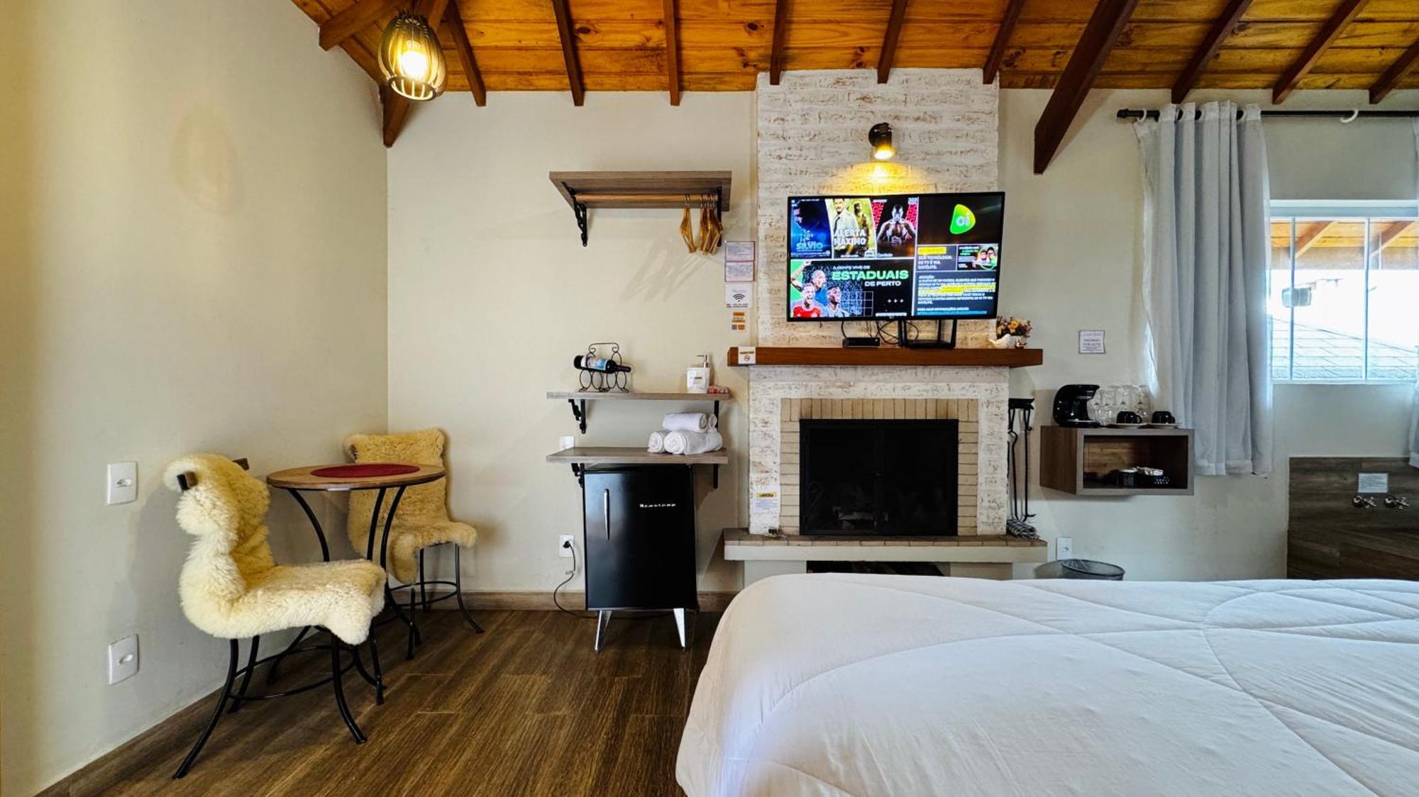 Chales Vila Do Moinho Monte Verde  Phòng bức ảnh
